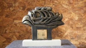 Trofeo en cerámica artesanal