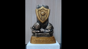 Trofeo en cerámica artesanal